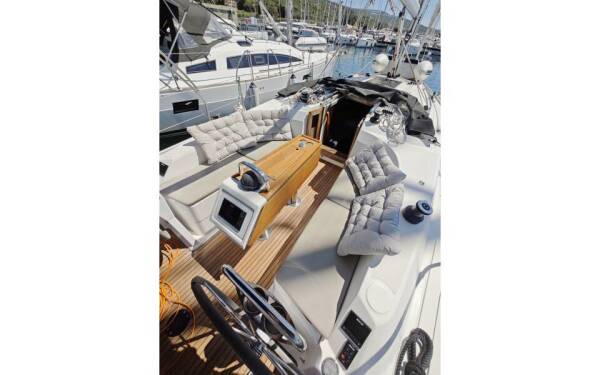 Bavaria Cruiser 34, Charlie