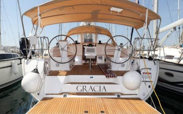 Bavaria Cruiser 46, Gracia