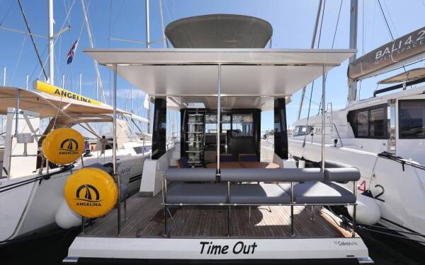 Seamaster 45, Time Out
